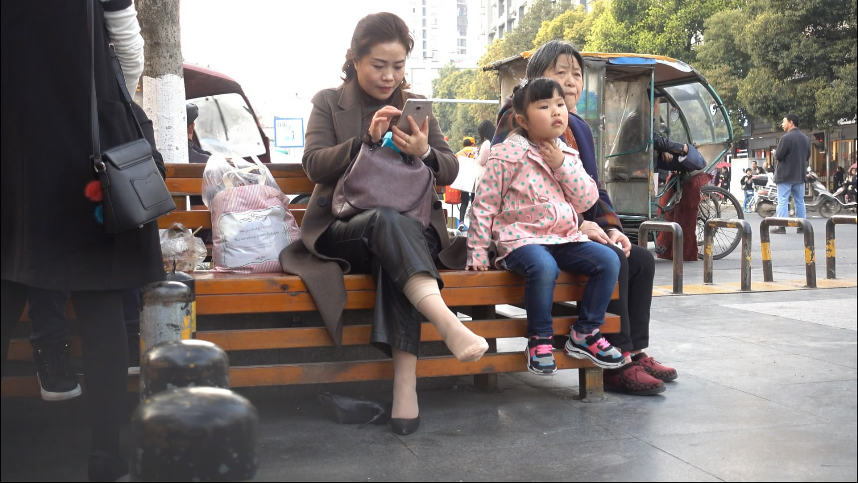 streetsnapnylon[00 00 18][20181208 225102 6]